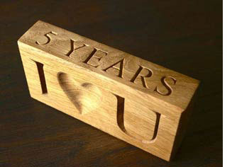 5th wedding anniversary ideas for him